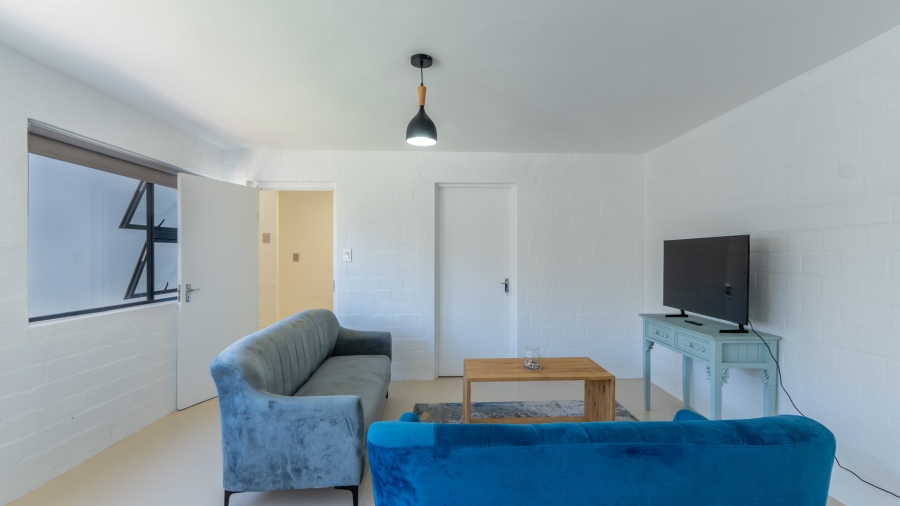 5 Bedroom Property for Sale in Calypso Beach Western Cape